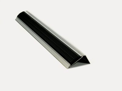 Nariz Grada 2948 Paso 34x46mmx2,5mt - Imagen 5