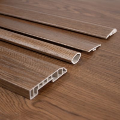 Guardapolvo Pvc Eminent Cocoa 2400x80x15mm