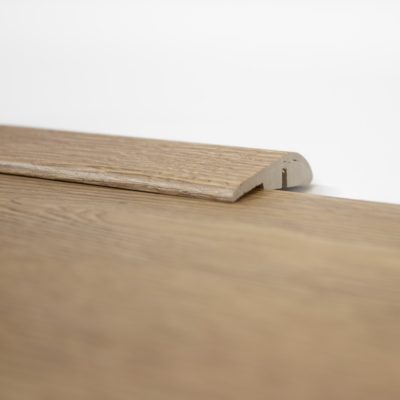 Cubrejunta Reducción Pvc Eminent Natural 2400x45x9mm