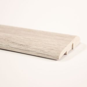 Cubrejunta Reducción Pvc Eminent Silver 2400x45x9mm
